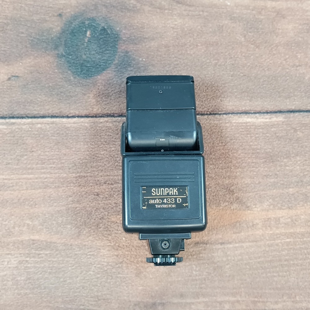 Sunpak Auto 433 D Thyristor Camera Flash Dedicated‎ for Canon Cameras